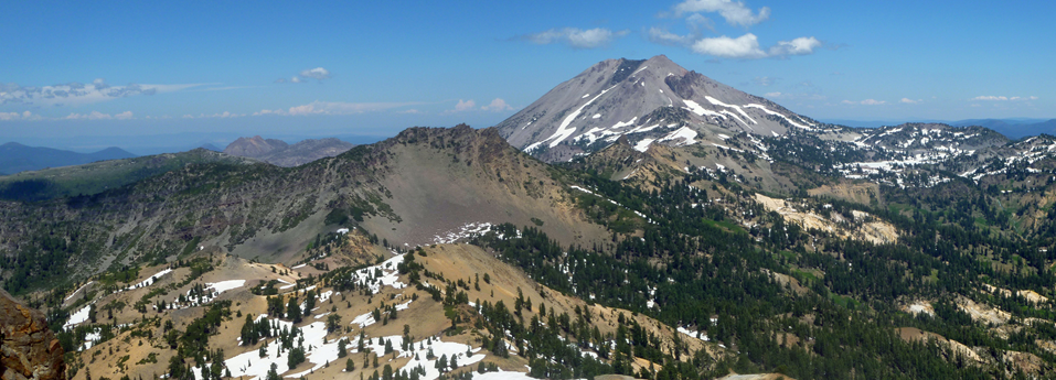 This is a photo showing volcanoes in Lassen Volcanic National Park 